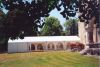 Location de salle en Correze dans le Limousin le chateau avec terrasse extérieur en herbe Château du Repaire en Corrèze dans le Limousin