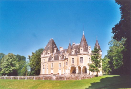 Ch�teau du Repaire � Vigeois en Corr�ze